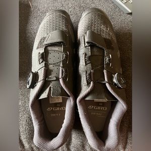 Giro Women’s Ranger SPD cycling shoe- sz 40